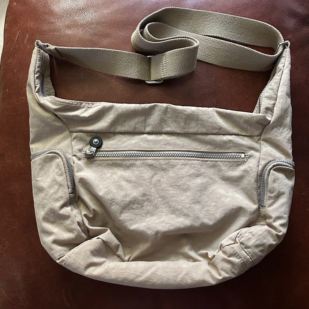 Kipling Crossbody Bag NEW - Picture 2 of 10